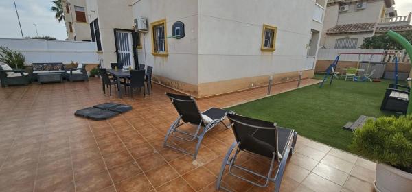 Piso en Barrio Lomas de Cabo Roig-Los Dolses