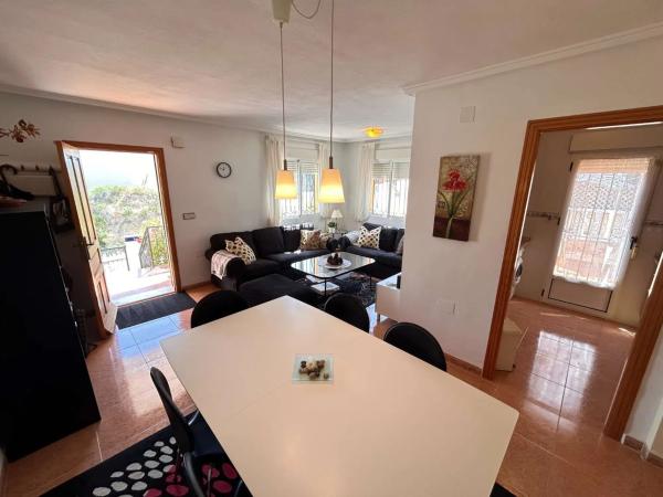Dúplex en Barrio Los Almendros-La Florida