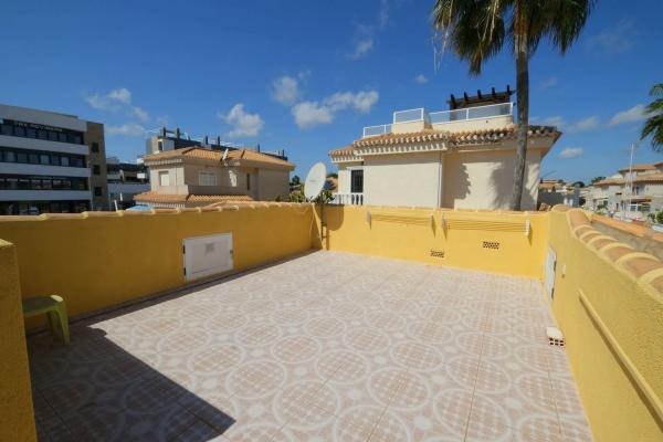 Chalet en Barrio Playa Flamenca