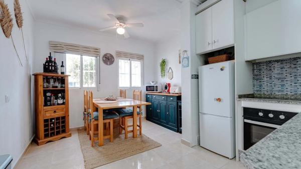 Chalet en Barrio Villamartín-Las Filipinas