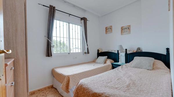 Chalet en Barrio Villamartín-Las Filipinas