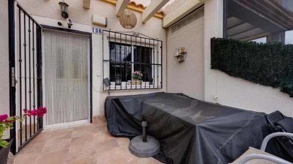 Chalet en Barrio Villamartín-Las Filipinas