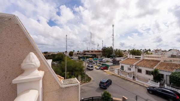 Chalet en Barrio Villamartín-Las Filipinas