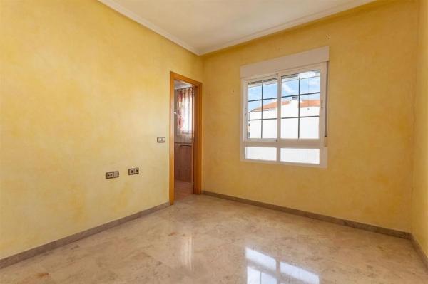 Piso en calle Prendimiento