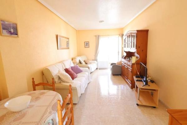 Casa independiente en calle Yeso