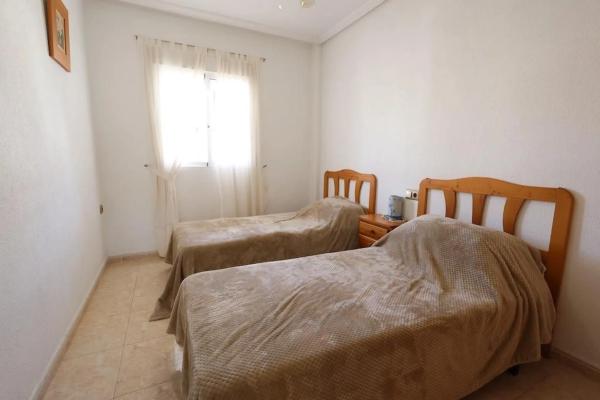 Casa independiente en calle Yeso