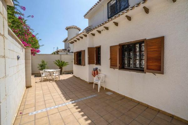 Casa independiente en avenida de la Playa, 7