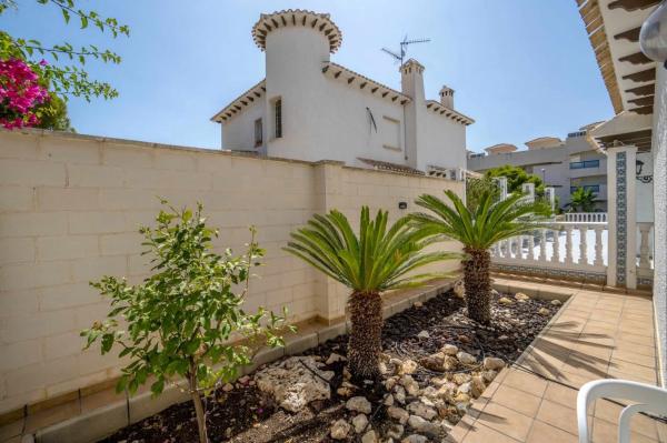Casa independiente en avenida de la Playa, 7