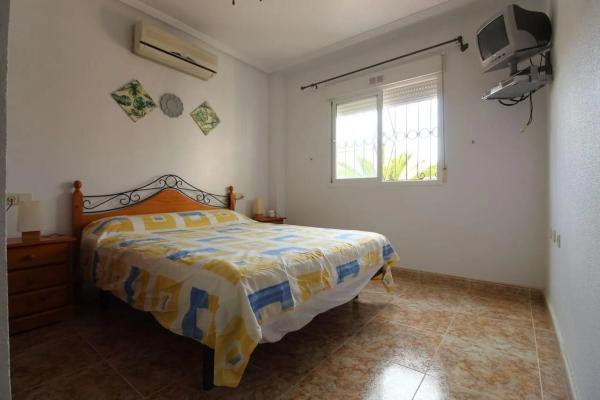 Chalet adosado en calle Abdelacies