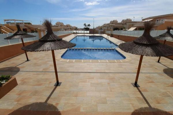 Chalet adosado en calle Abdelacies