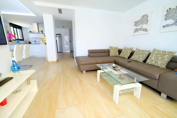 Chalet en Barrio Villamartín-Las Filipinas