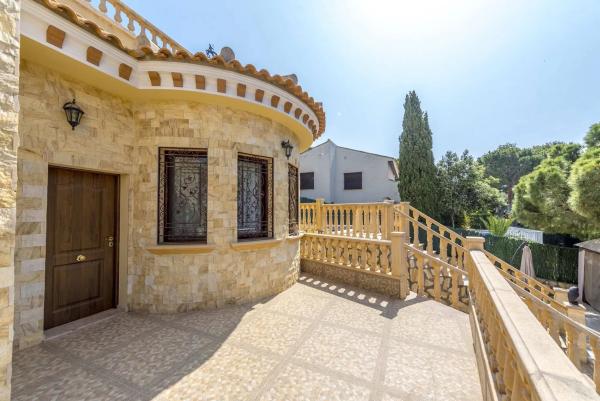 Chalet en Barrio Campoamor