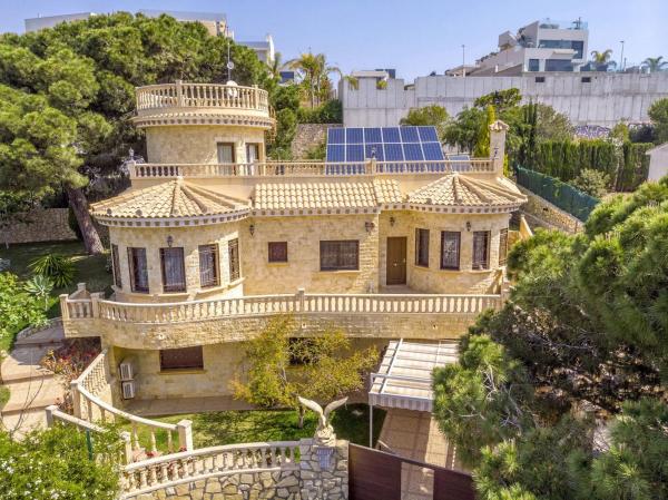 Chalet en Barrio Campoamor