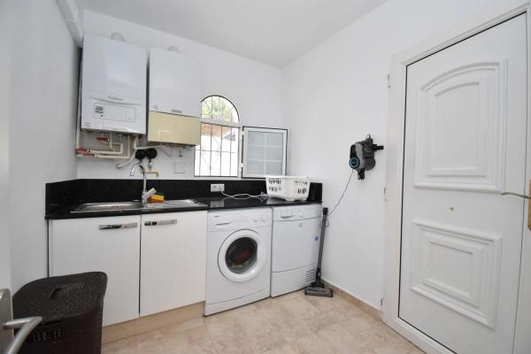 Chalet en Barrio Lomas de Campoamor-Las Ramblas