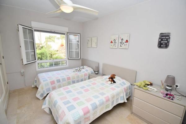 Chalet en Barrio Lomas de Campoamor-Las Ramblas