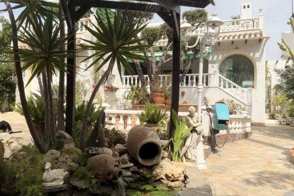 Chalet en Barrio Playa Flamenca