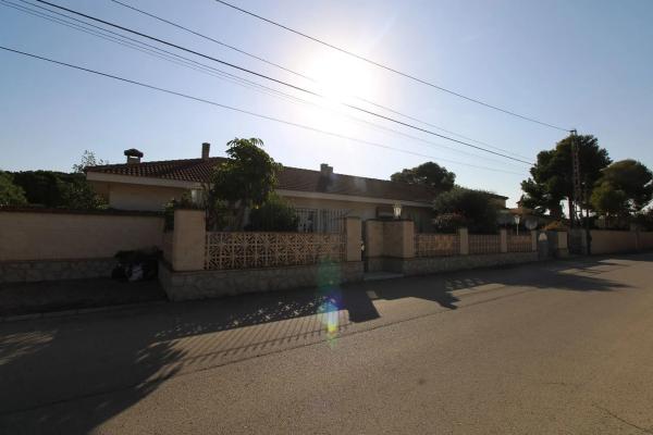 Chalet en Barrio Lomas de Cabo Roig-Los Dolses