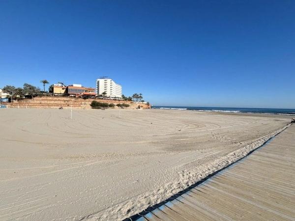 Chalet en Barrio La Zenia