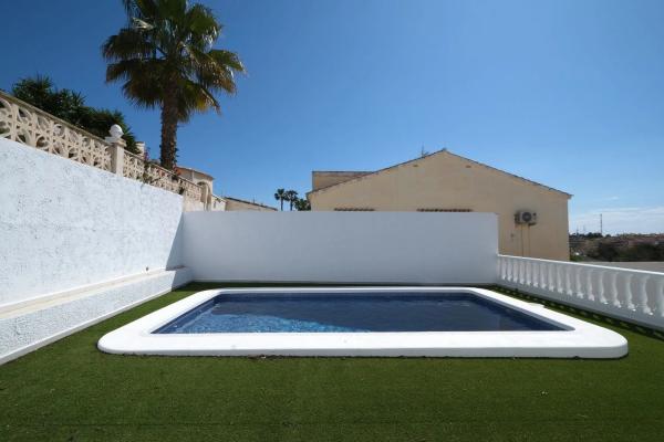 Chalet en Barrio Villamartín-Las Filipinas