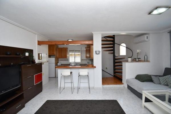 Chalet en Barrio Villamartín-Las Filipinas
