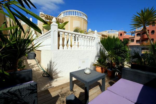 Chalet en Barrio Villamartín-Las Filipinas