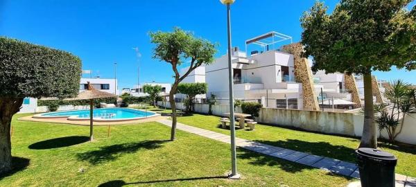 Chalet adosado