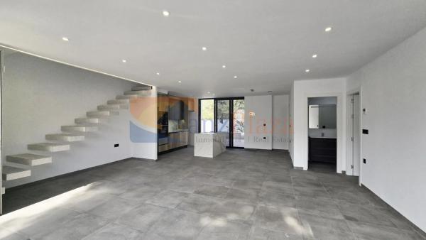Chalet en Barrio Los Balcones y los Altos