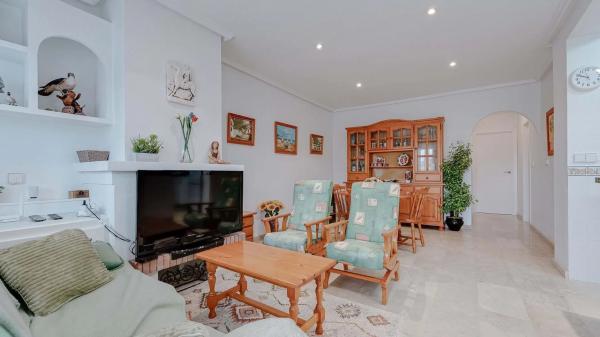 Chalet en Barrio Lomas de Cabo Roig-Los Dolses