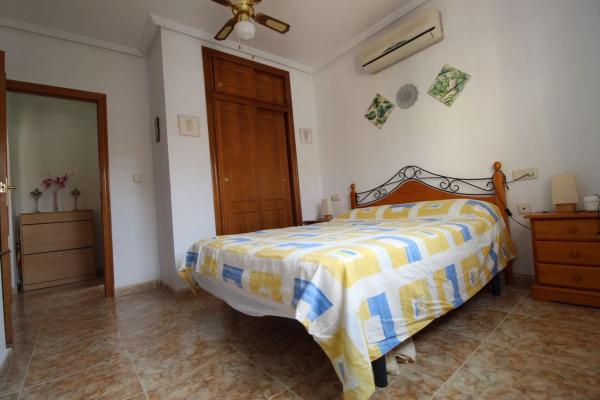 Chalet en Barrio Los Balcones y los Altos