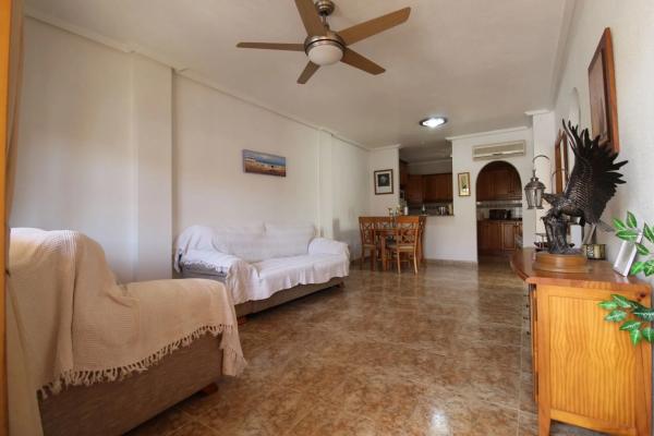 Chalet en Barrio Los Balcones y los Altos