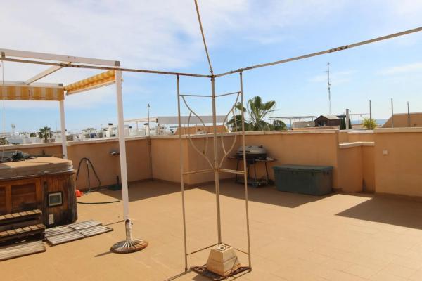 Chalet en Barrio Los Balcones y los Altos