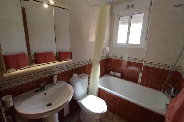 Chalet en Barrio Los Balcones y los Altos