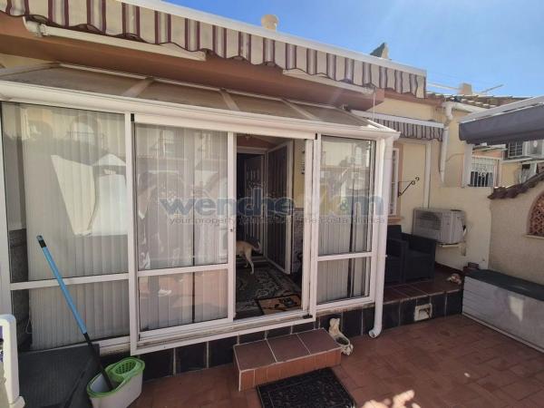 Chalet en Barrio Los Almendros-La Florida