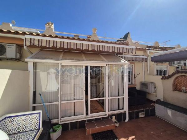 Chalet en Barrio Los Almendros-La Florida