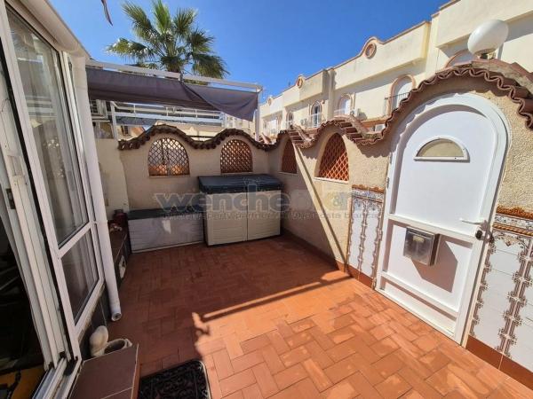 Chalet en Barrio Los Almendros-La Florida