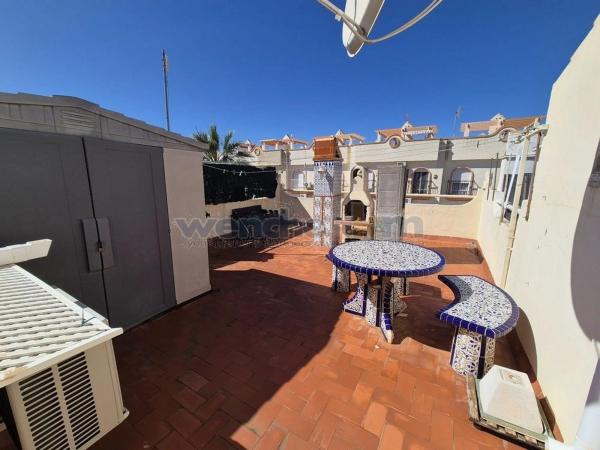 Chalet en Barrio Los Almendros-La Florida