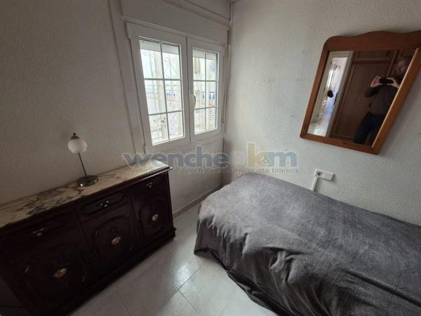 Chalet en Barrio Los Almendros-La Florida