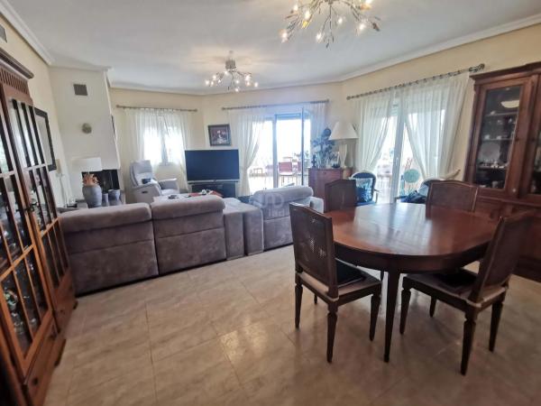 Chalet en Barrio Lomas de Cabo Roig-Los Dolses