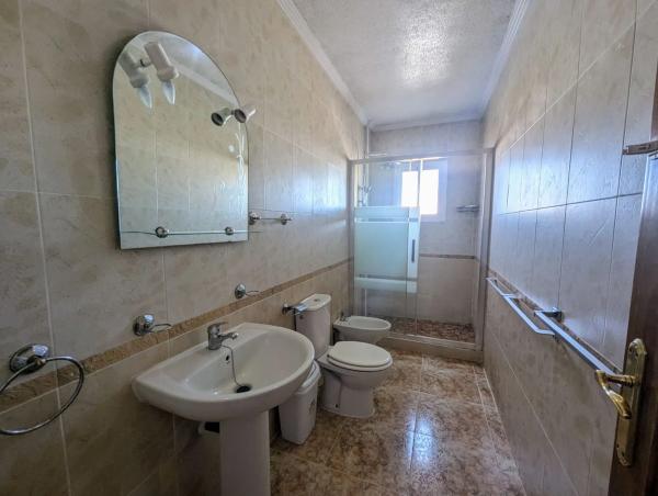 Chalet en Barrio Los Balcones y los Altos