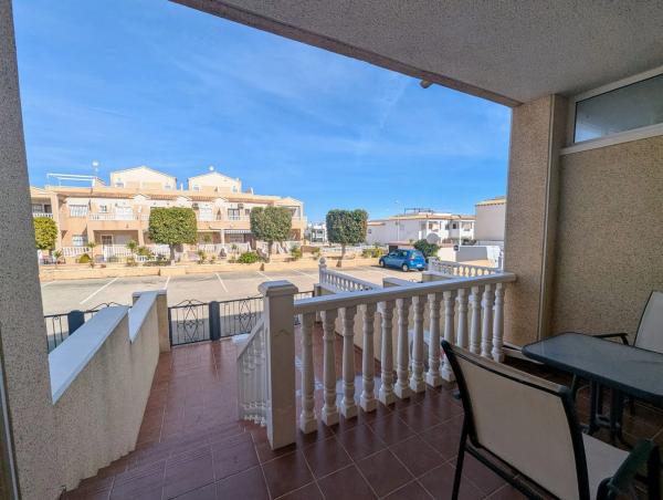 Chalet en Barrio Los Balcones y los Altos