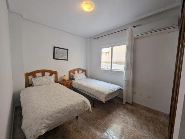 Chalet en Barrio Los Balcones y los Altos