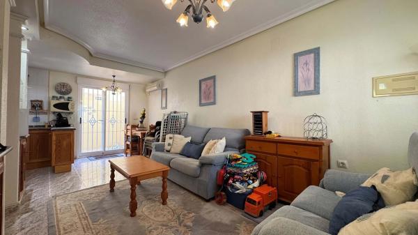 Chalet en Barrio Villamartín-Las Filipinas