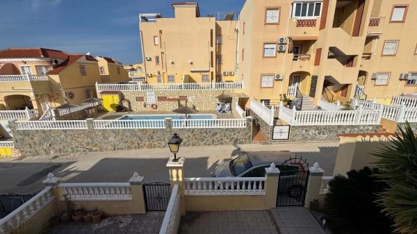 Chalet en Barrio Villamartín-Las Filipinas