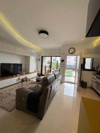 Chalet adosado en calle Pimienta, 4
