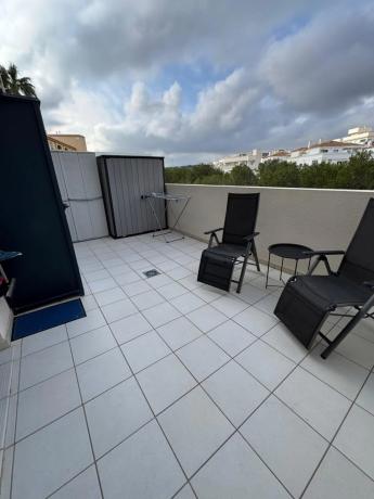 Chalet adosado en calle Pimienta, 4