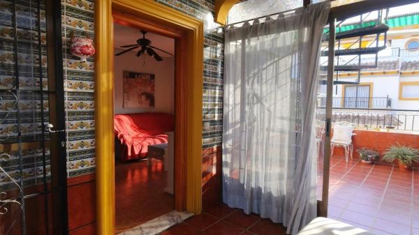 Chalet adosado en calle Torre