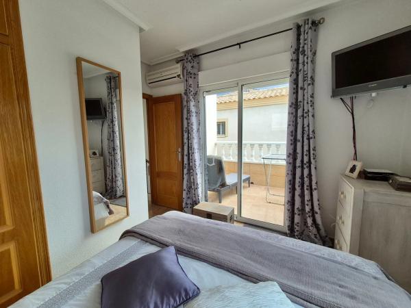 Chalet adosado en calle Niágara