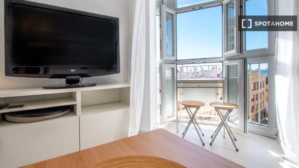 Studio for rent in Brasil, Cadiz