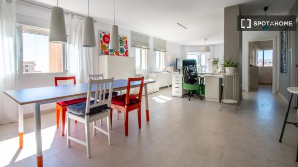 Studio for rent in Brasil, Cadiz
