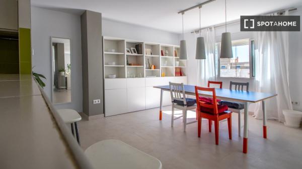 Studio for rent in Brasil, Cadiz